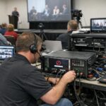 Managing Audiovisual Equipment Failures During Live Hybrid Tech Conferences